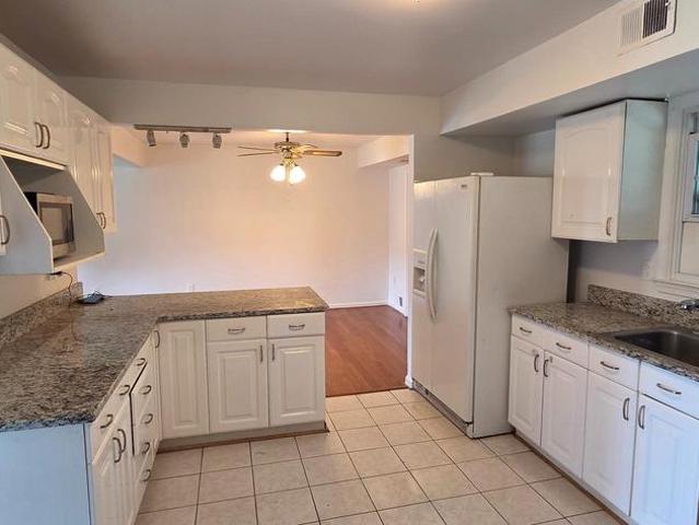 Property for rent in Fair Vernon, Springfield
