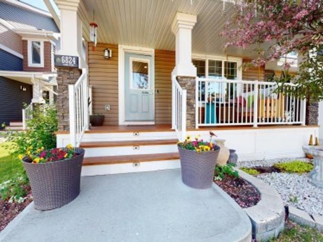 House for sale in Wedgewood, Alberta
