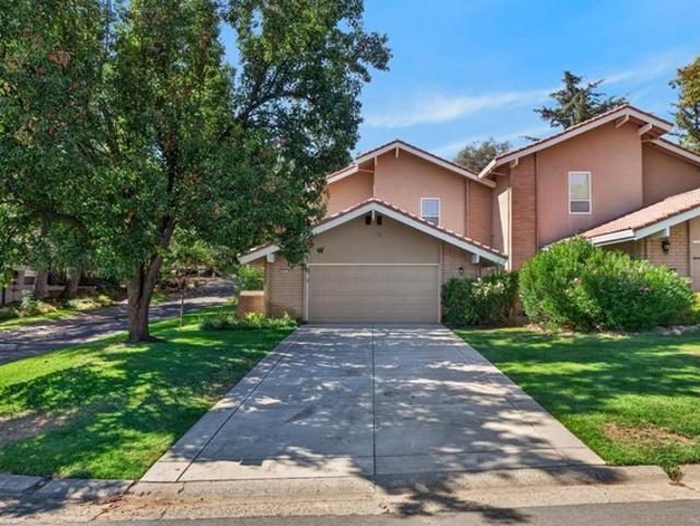 Townhouse for sale in Rancho Murieta, Sacramento County