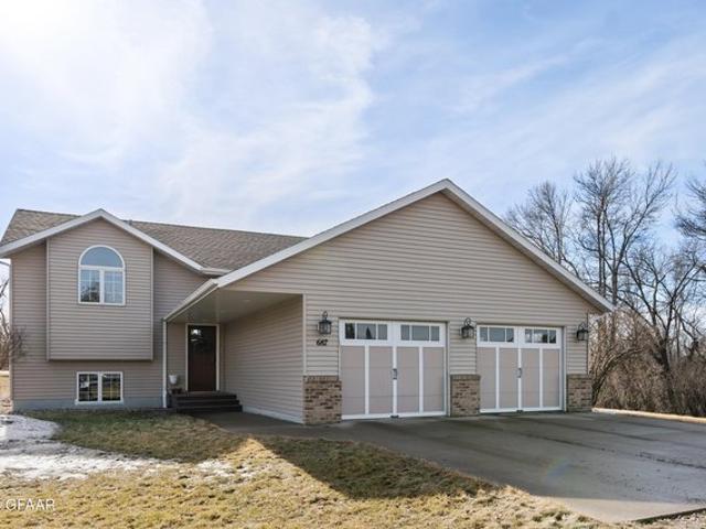 House for sale in Mayville, North Dakota