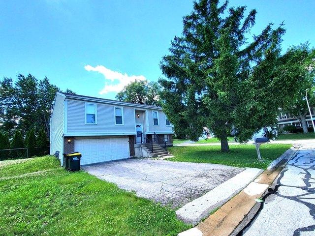 House for sale in Carol Stream, Illinois