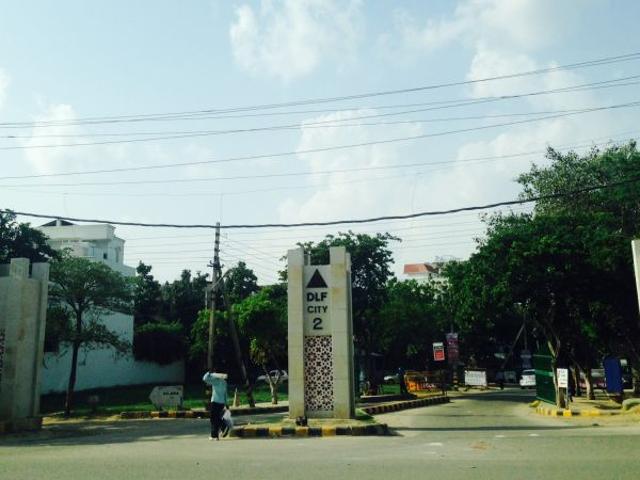 Land for sale in Hariana