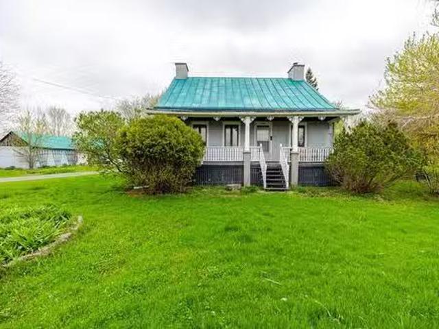 House for sale in Brossard, Quebec
