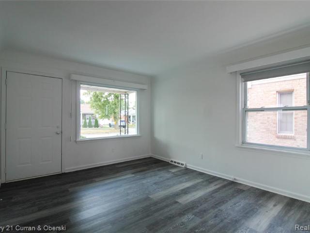 Property for rent in Dearborn Heights, Michigan