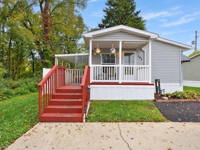 House for sale in Solon, Cuyahoga County