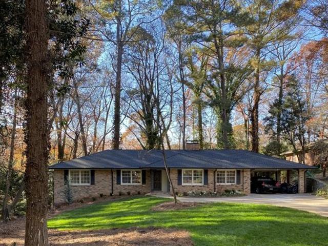House for sale in Sandy Springs, Georgia