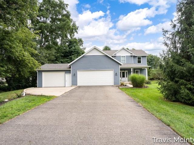 House for sale in Rockford, Michigan