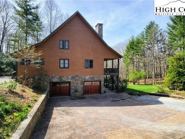 House for sale in Avery, North Carolina