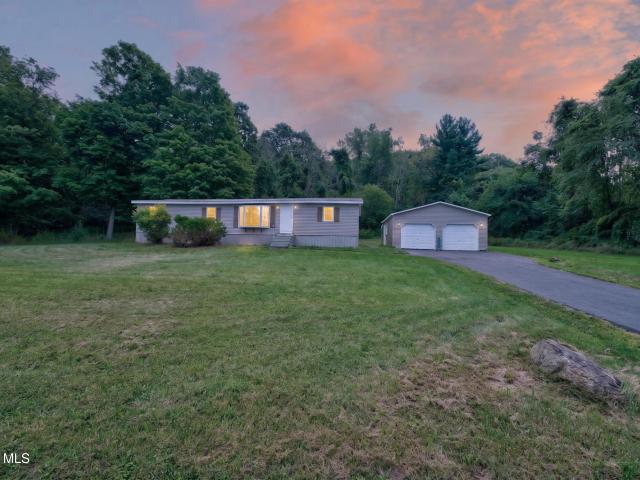 House for sale in Town of Schaghticoke, Rensselaer County
