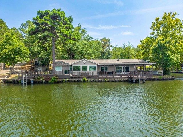 House for sale in Ark