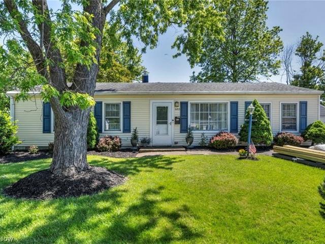 House for sale in Elyria, Ohio