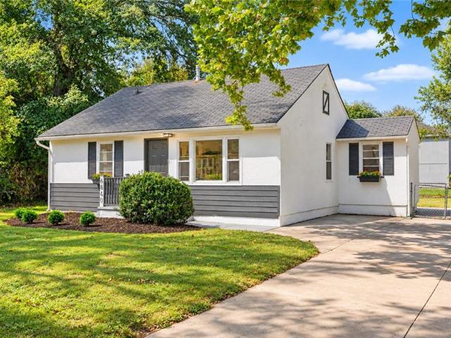 House for sale in Grandview, Missouri
