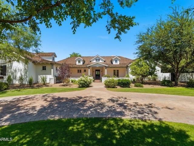 House for sale in Paradise Valley, Arizona