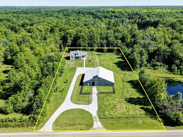 House for sale in Windsor, Ohio