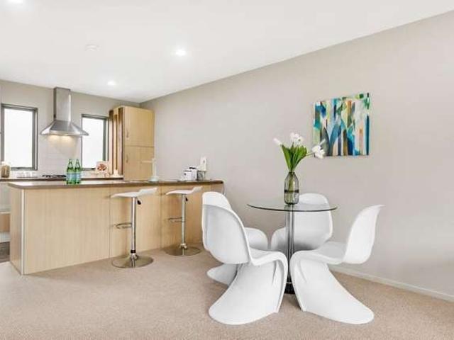 Townhouse for rent in Avondale