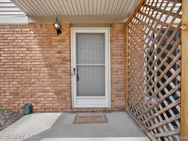 Condo for sale in Richmond, Michigan