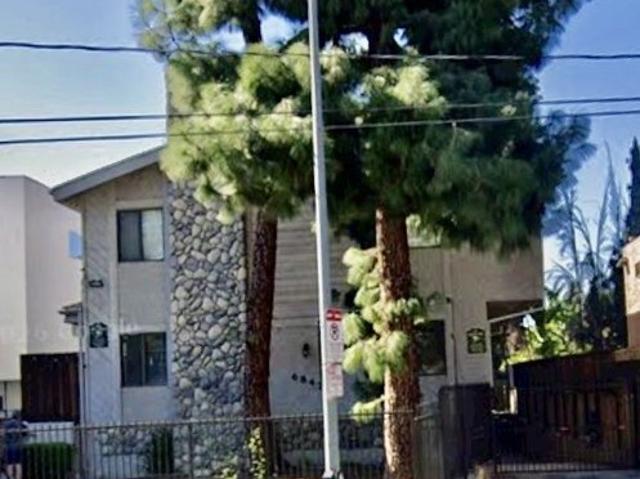 Townhouse for sale in Van Nuys Neighborhood Council District, Canoga Park