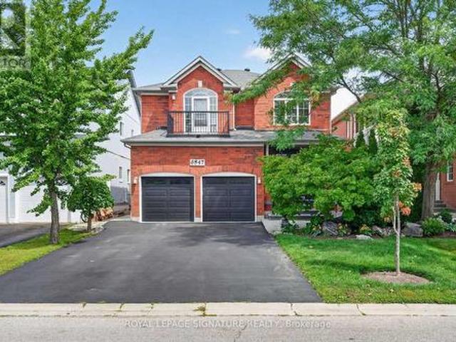 House for sale in Mississauga, Ontario