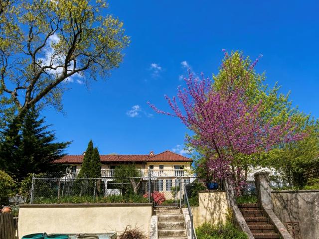 House for sale in Queens, Arverne