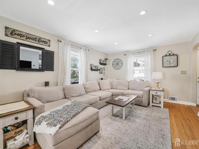 House for sale in Perth Amboy, New Jersey