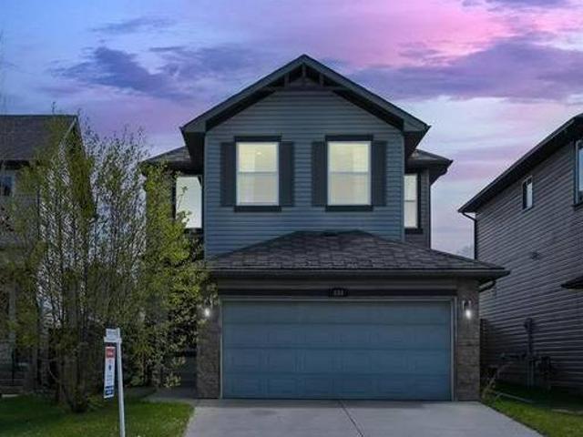 House for sale in Calgary