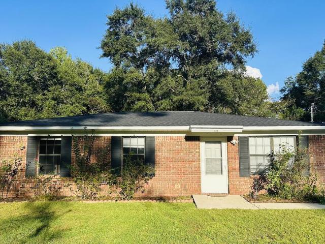 House for sale in Slocomb, Geneva County