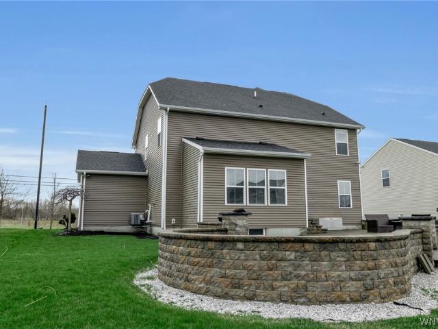 House for sale in Bowmansville, New York