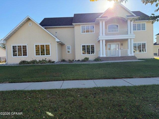 House for sale in Grand Forks, Grand Forks County