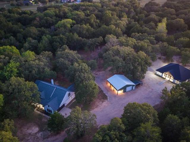House for sale in Quinlan, Hunt County