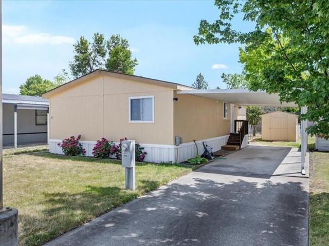 House for sale in Oregonia