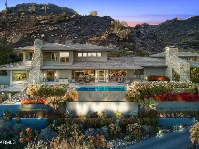 House for sale in Paradise Valley