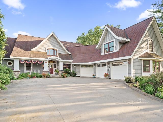 House for sale in Forest Lake, Minnesota