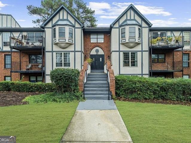 Condo for sale in Sandy Springs, Georgia