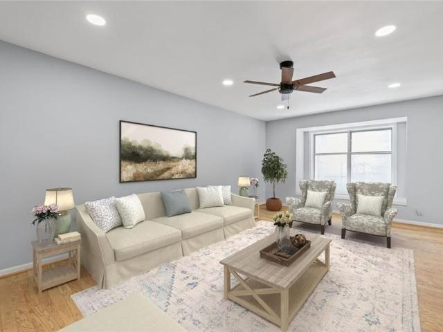Condo for sale in Sandy Springs, Georgia