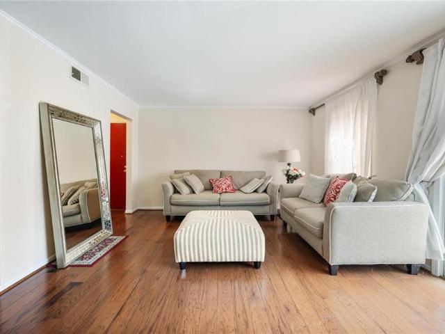 Condo for sale in Sandy Springs, Georgia