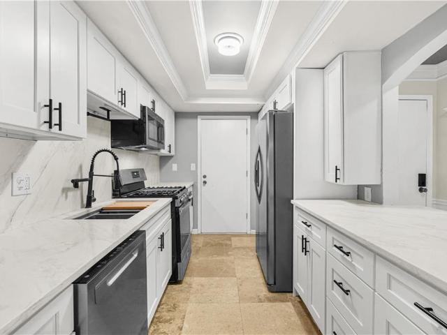 Condo for sale in Sandy Springs, Fulton County