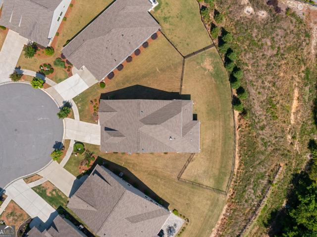 House for sale in Flowery Branch, Georgia