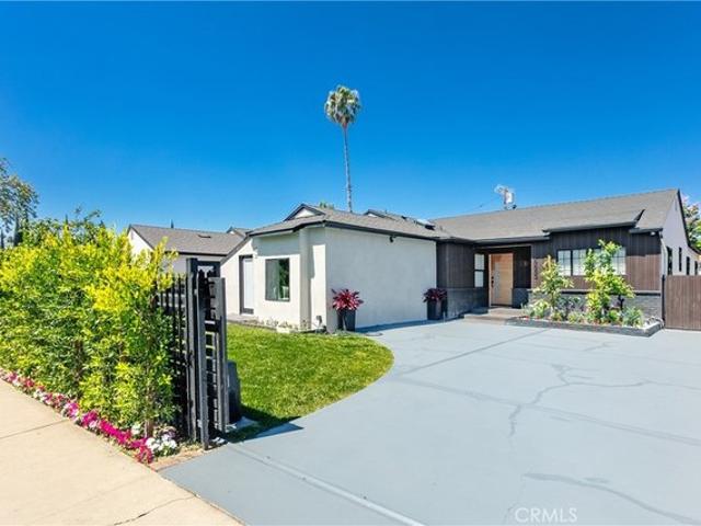 House for sale in Van Nuys Neighborhood Council District, Los Angeles