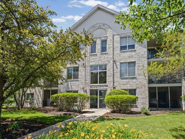 Condo for sale in Oak Forest, Illinois