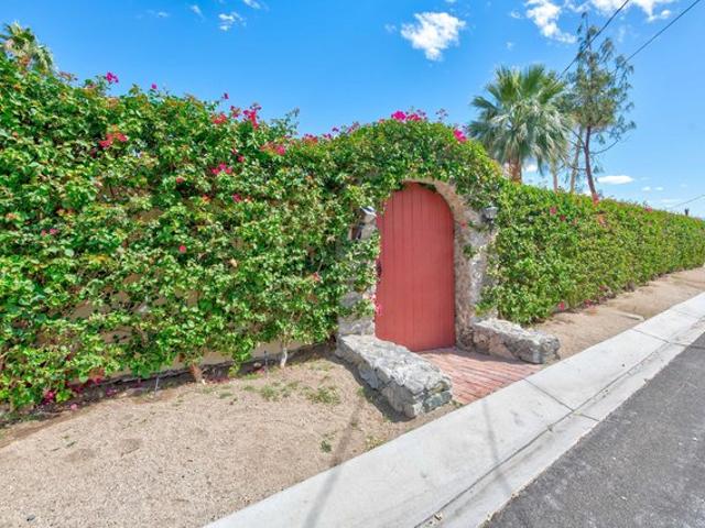 House for sale in Cathedral City, California