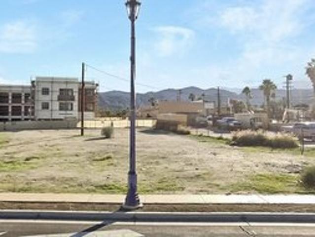 Land for sale in Cathedral City, California