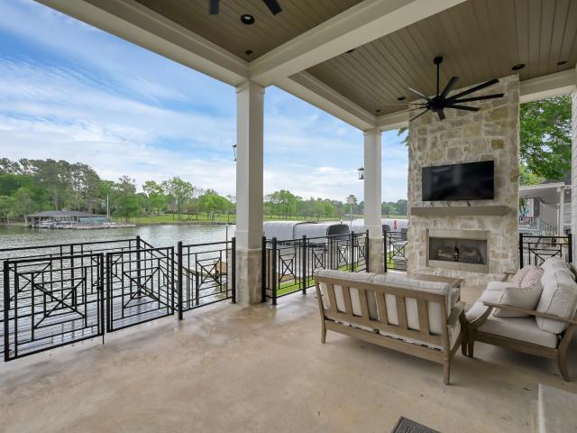 House for sale in Willis, Texas