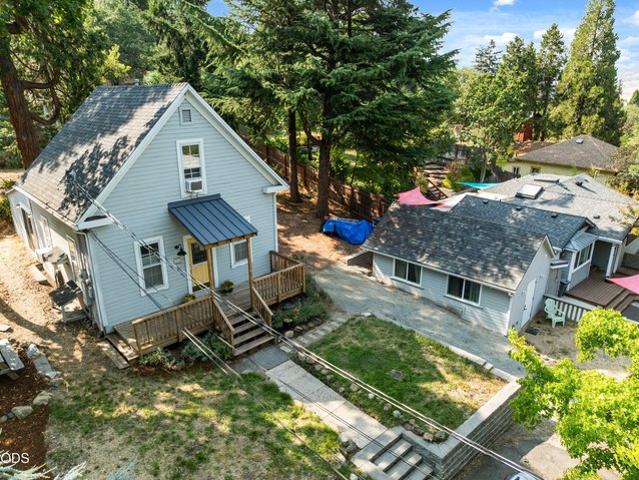 House for sale in Oregonia