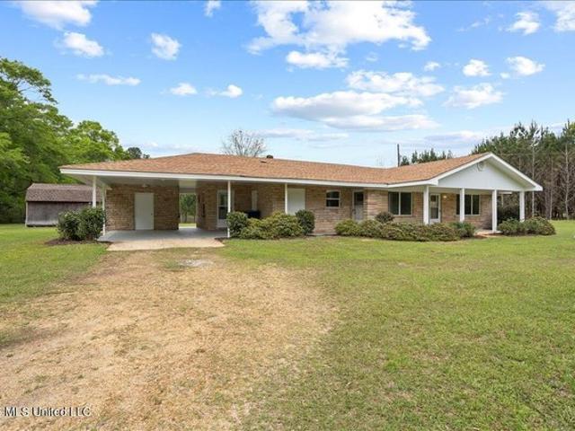 House for sale in Wiggins, Mississippi