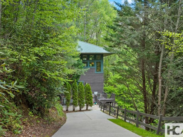 House for sale in Highlands, North Carolina