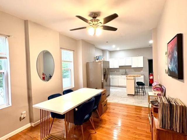 Townhouse for sale in Camden, New Jersey