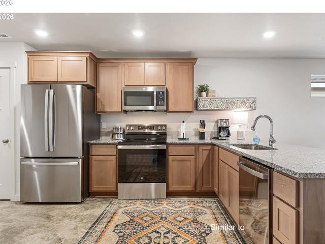 Townhouse for sale in Bumble B Estate, Stanfield