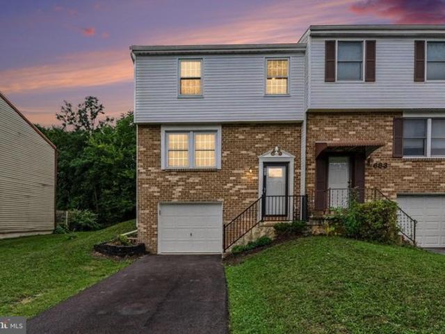Townhouse for sale in Harrisburg, Pennsylvania