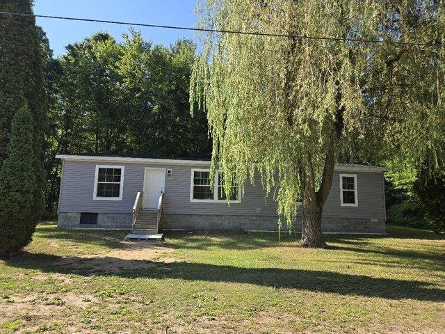House for sale in White Cloud, Michigan