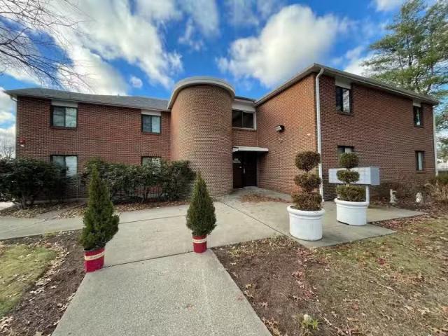 Apartment for rent in Trumbull